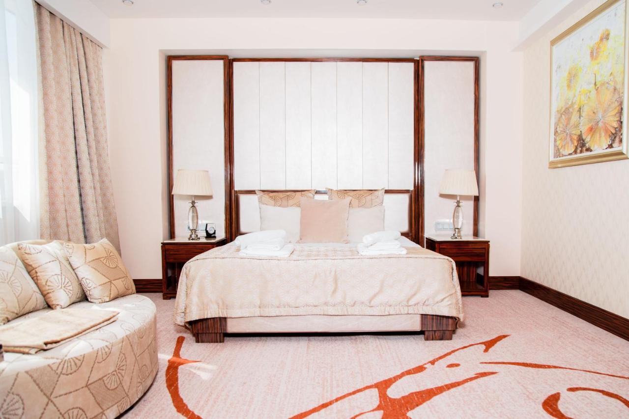 Boutique Hotel Health Club&Spa Grand Prix Astana Eksteriør billede