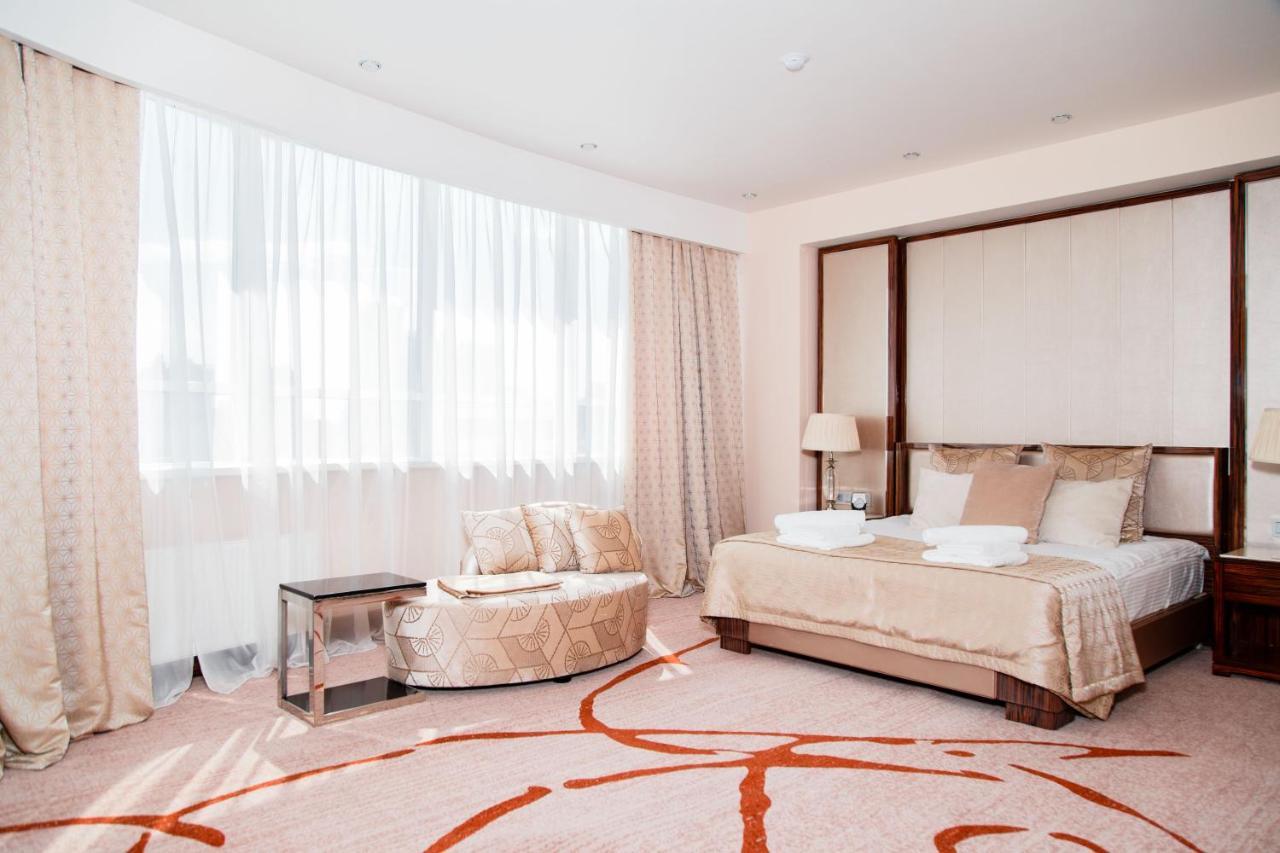 Boutique Hotel Health Club&Spa Grand Prix Astana Eksteriør billede